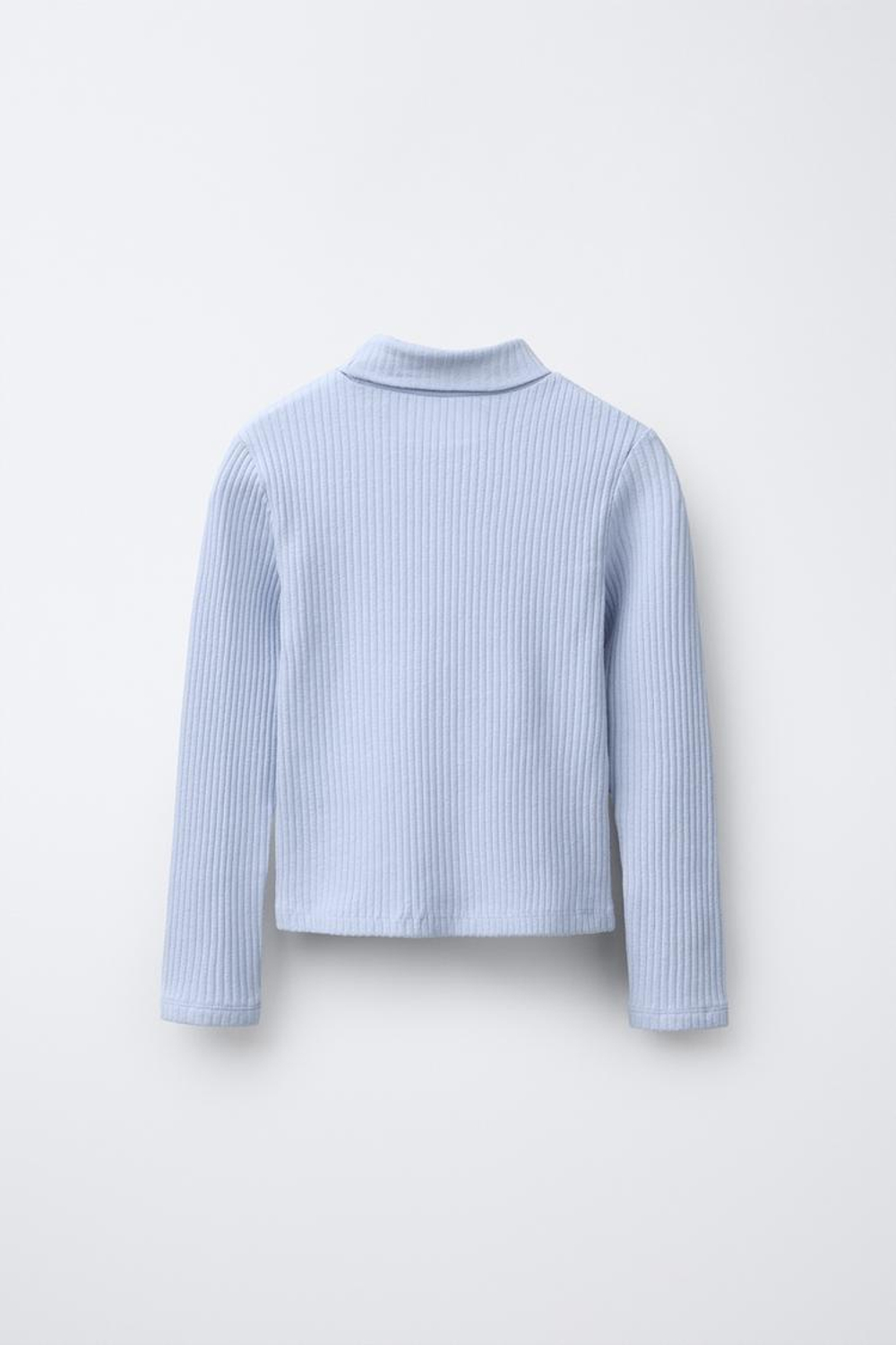 ZARA ФУТБОЛКА В РУБЧИК С ВОРОТНИКОМ-СТОЙКОЙ И ЗАКЛЕПКАМИ, НЕБЕСНО-ГОЛУБОЙ