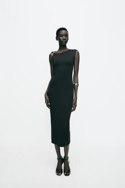 ZARA ПЛАТЬЕ С МЕТАЛЛИЧЕСКОЙ ДЕТАЛЬЮ, ЧЕРНЫЙ