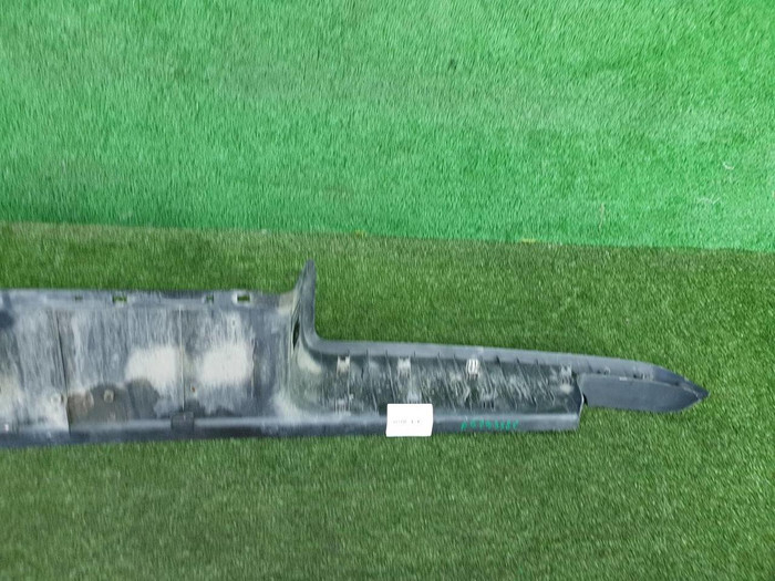 Накладка заднего бампера верхняя Mercedes X W470 (2017-2020)