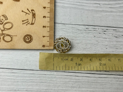 Пуговица GG золото 18мм стразы