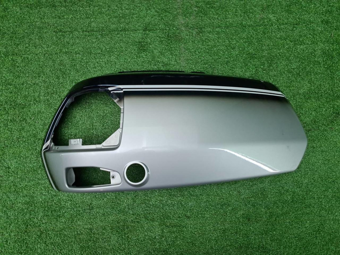 Крышка кофра правая BMW R18B (2021-н.в.)