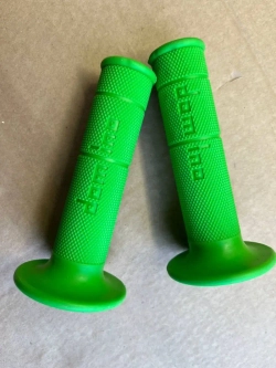 -t Ручки руля (грипсы) на руль 22мм зелёные для мотоцикла эндуро, питбайк