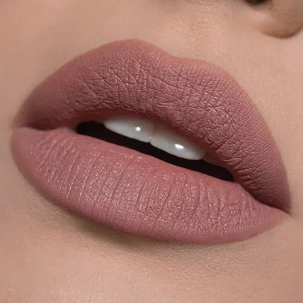 Губная помада LuxVisage Pin-up ultra matt 4.5 гр