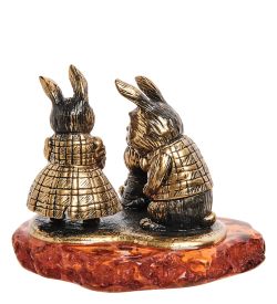 Народные промыслы AM-2721 Фигурка «Заячья семья» (латунь, янтарь)