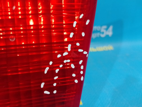 Вставка багажника правая NISSAN STAGEA 2001-2007