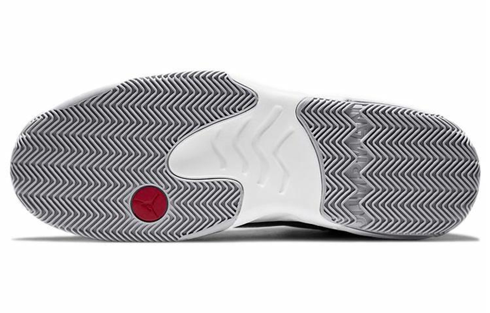 Кроссовки Jordan Max Aura 2