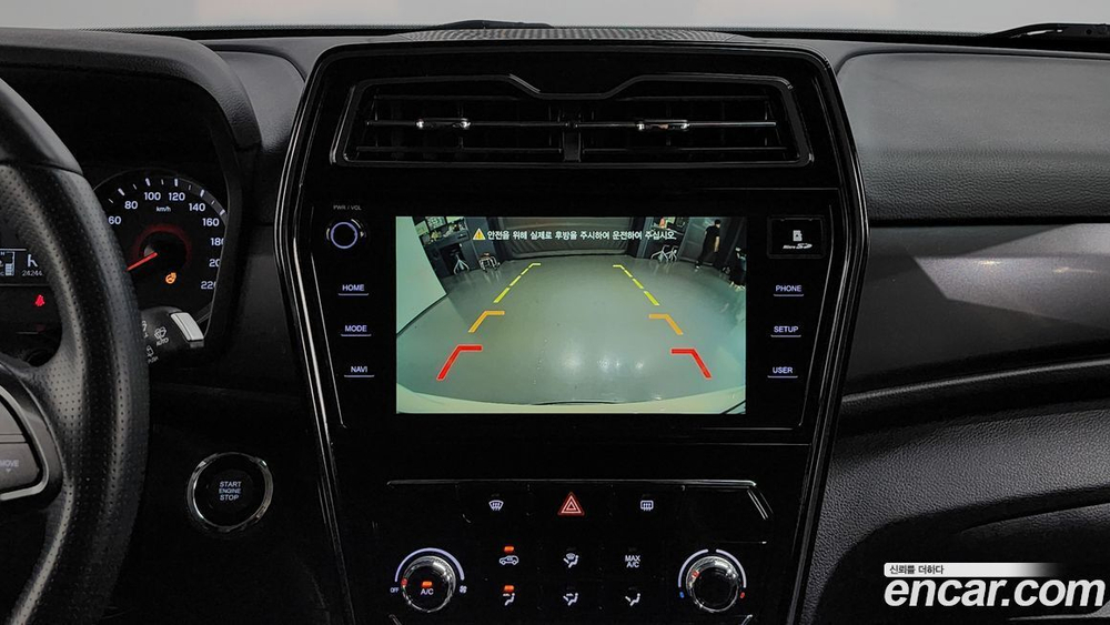 KG Mobility (Ssangyong) Very New Tivoli Дизель 1.6 2WD (08.2019)