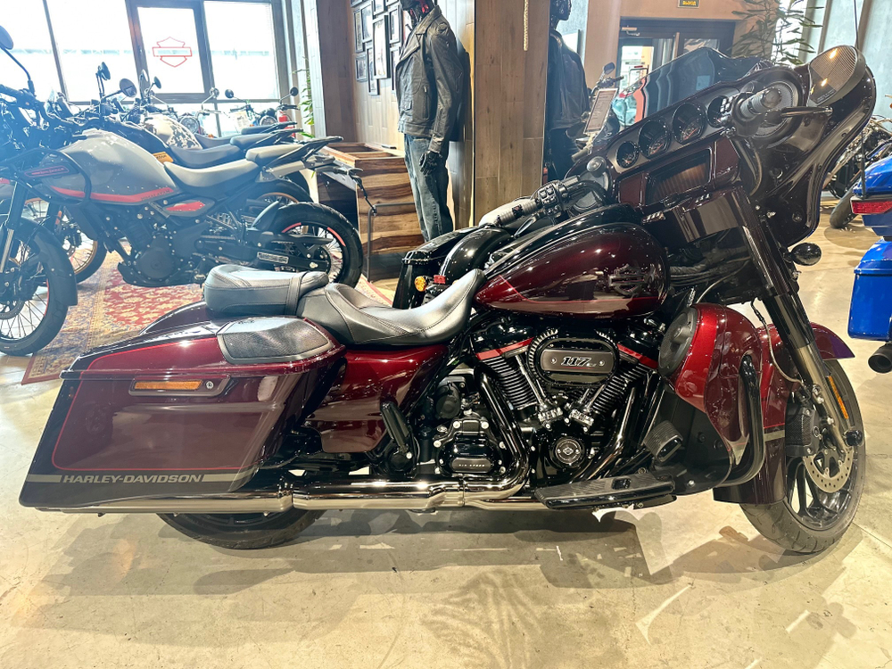 Harley-Davidson CVO Street Glide, 2018
