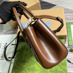 Gucci Small Tote With Piston Closure 24 cm