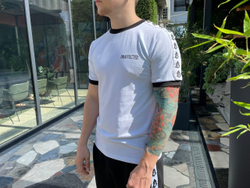 Футболка UNAFFECTED Лампасы Белый