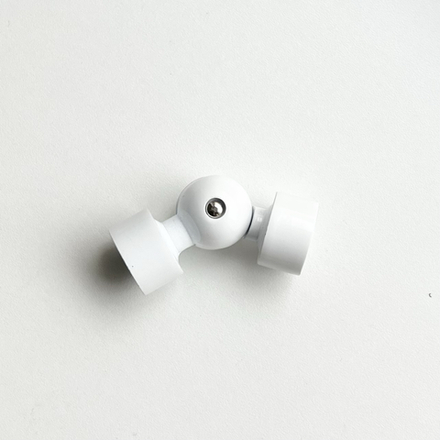 Угловой соединитель карниза белый 16 мм