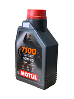 Масло Motul 7100 10W40 4T моторное для четырехтактных двигателей мотоциклов, 1 литр