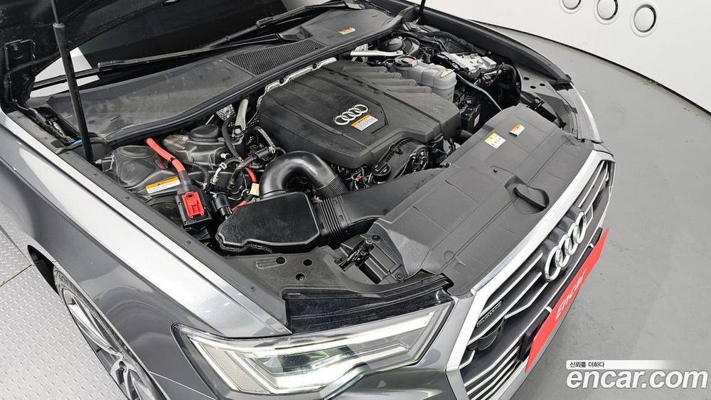 Audi A6 (C8) 45 TFSI Quattro Premium (12.2021)