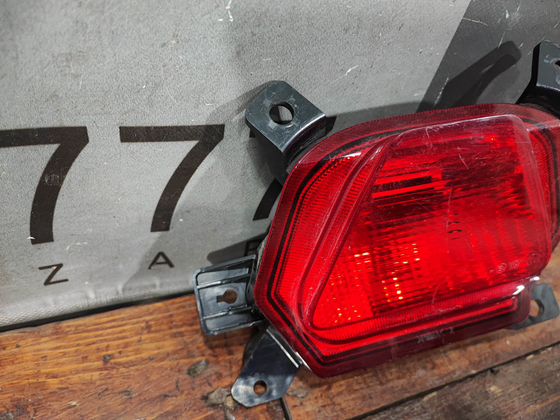 ПТФ задний центральный Changan CS55PLUS 21-нв Б/У Оригинал S203F2805030200