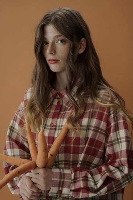 Рубашка оверсайз с карманами из фланели, клетка бордо