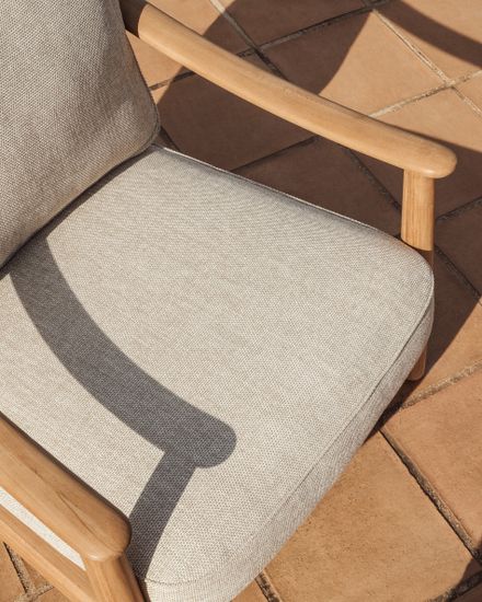 Уличное кресло Elunda из тикового дерева и бежевой веревки