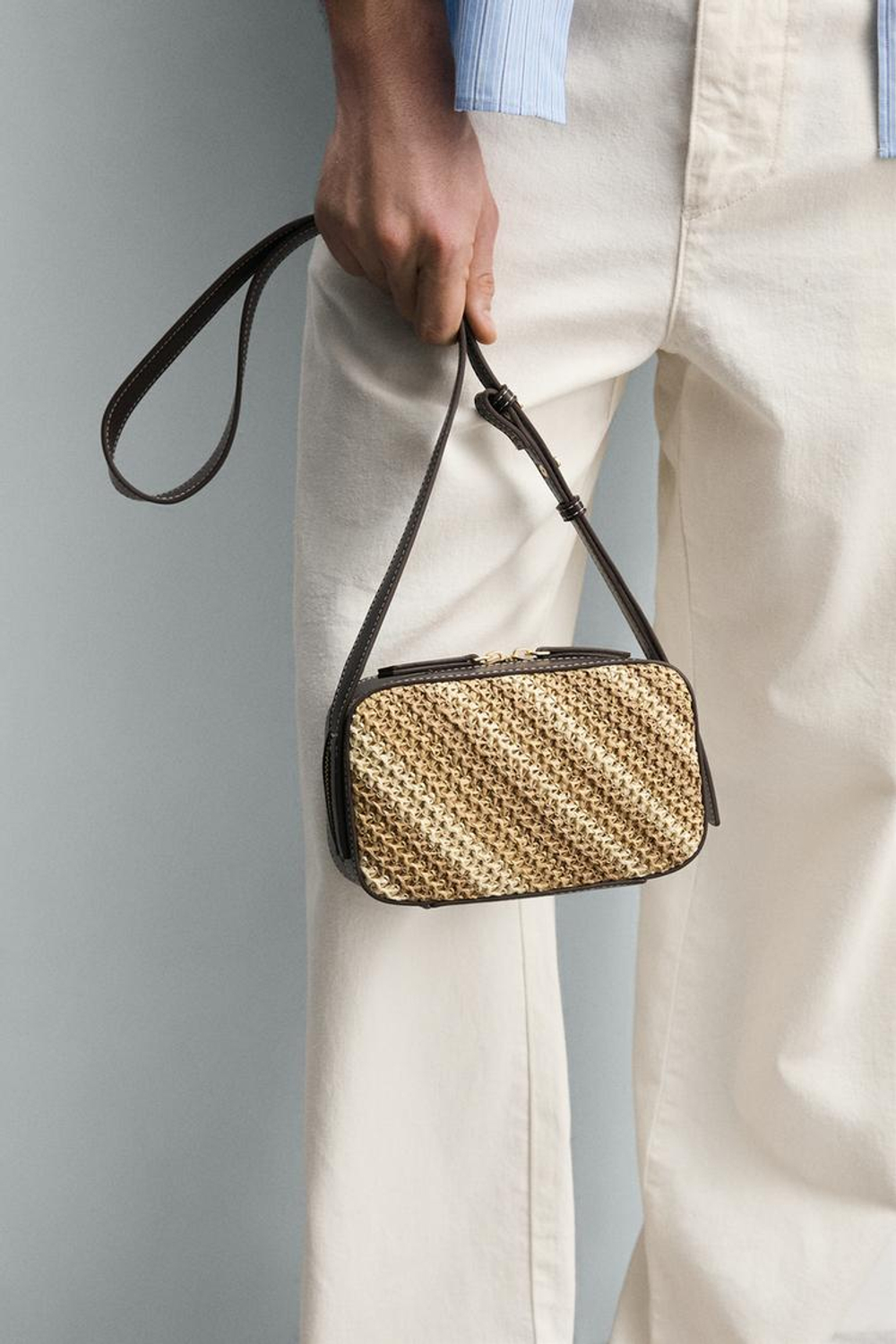 ZARA ПЛЕТЕНАЯ СУМКА, КОРИЧНЕВЫЙ