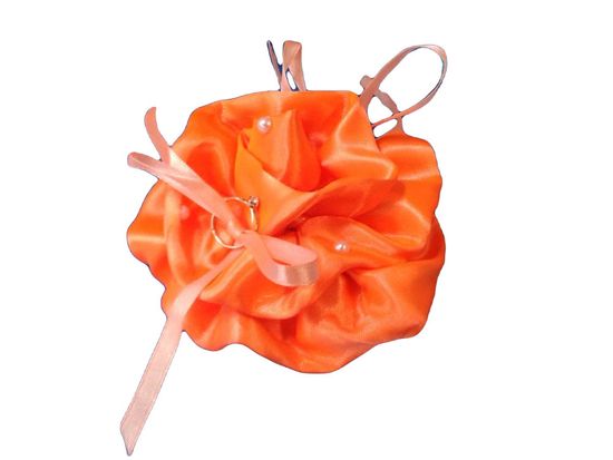 Подушечка для колец "Роза", айвори