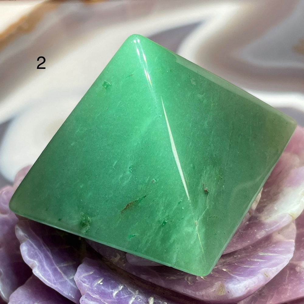 40306 Авантюрин Пирамида 50мм