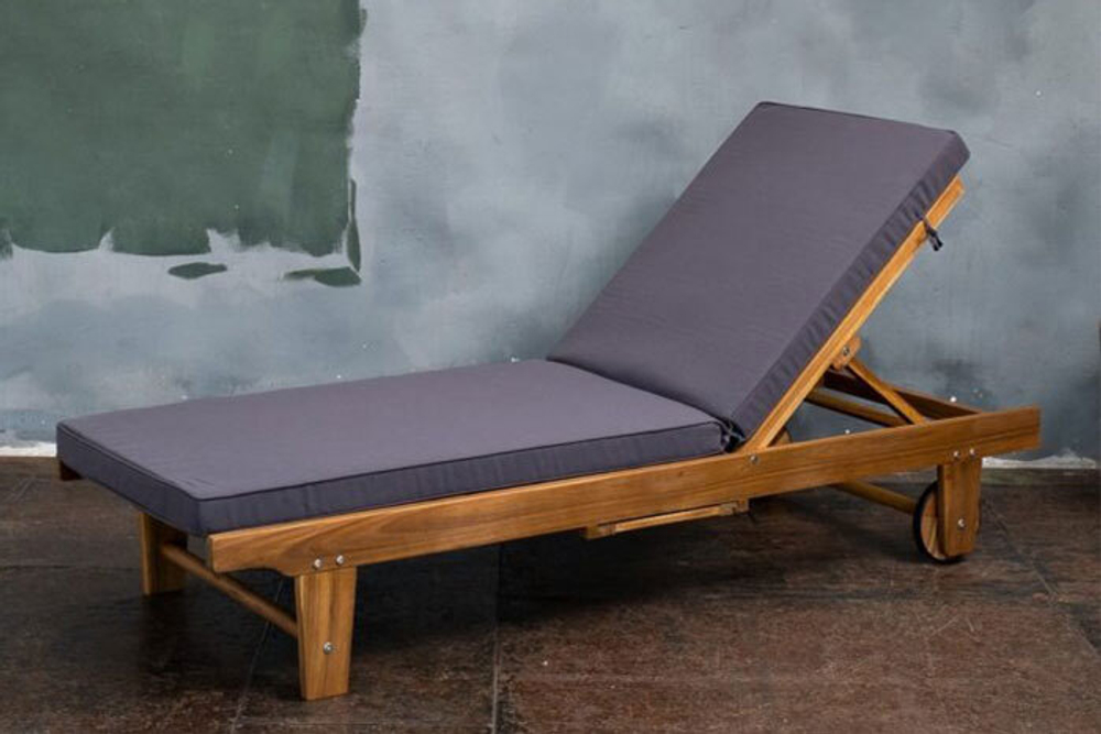 Шезлонг из акации BOOKA