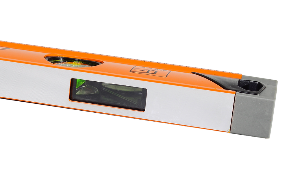 Уровень алюминиевый «Усиленный» 600мм 3 глазка фрезерованный Вихрь