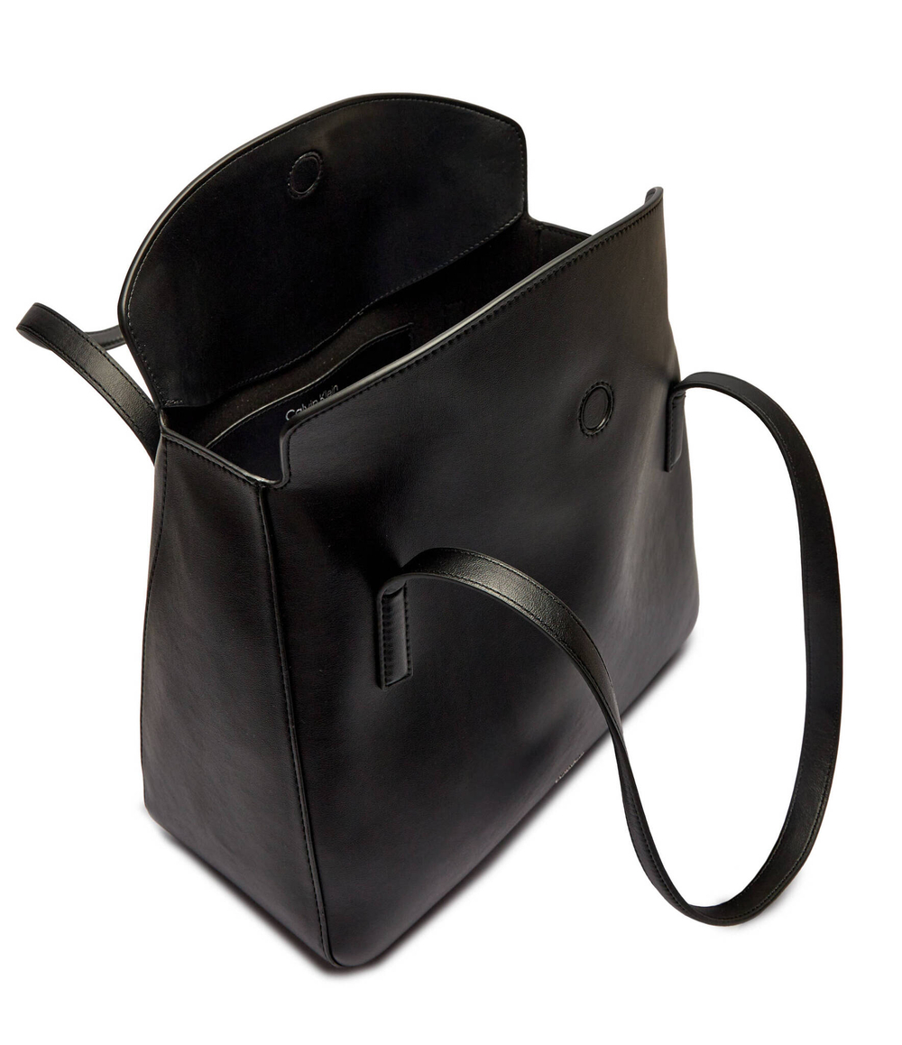 Сумка через плечо Calvin Klein - черный(K60K612577)