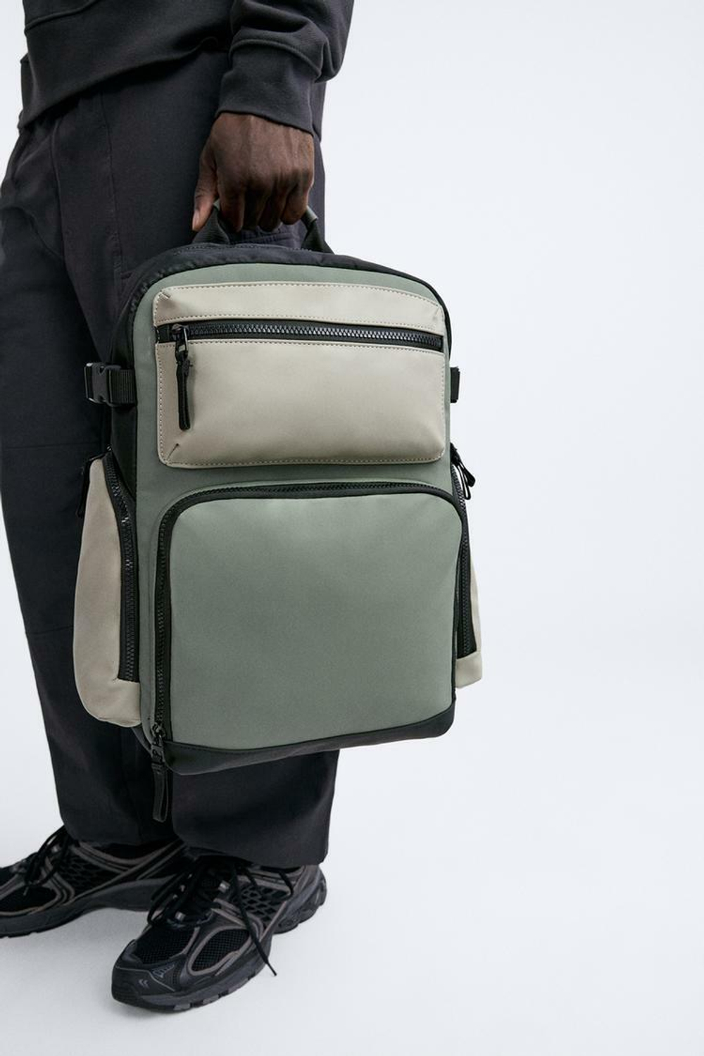 ZARA ПРОРЕЗИНЕННЫЙ РЮКЗАК С НЕСКОЛЬКИМИ КАРМАНАМИ, ЗЕЛЕНЫЙ