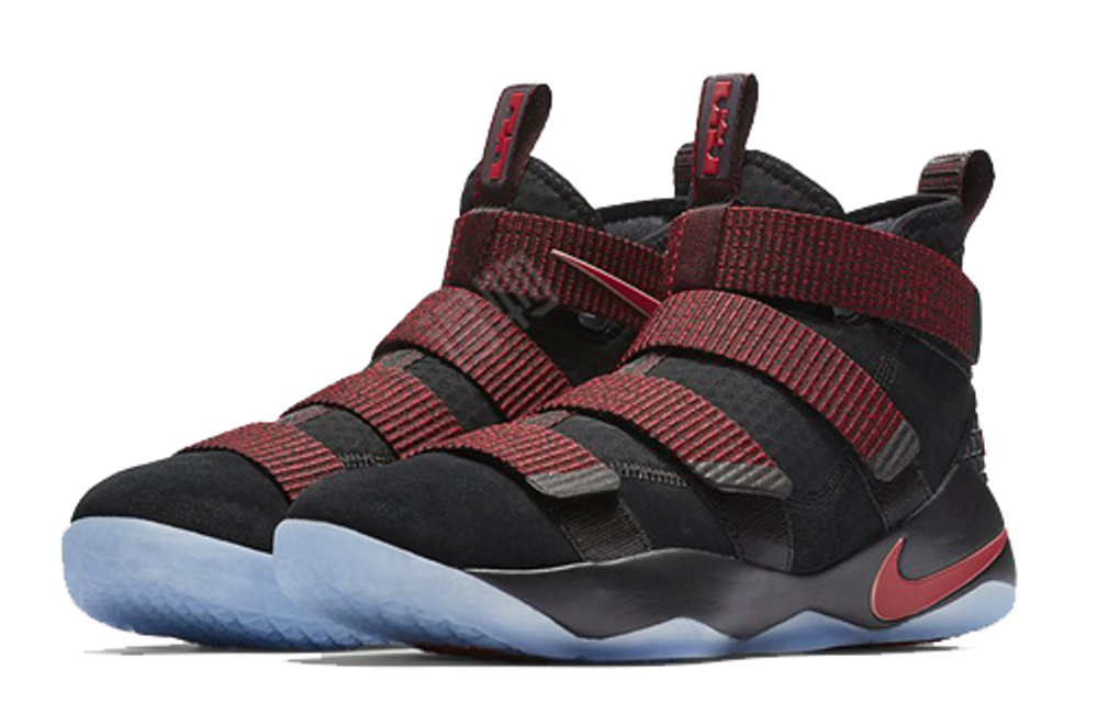 Кроссовки Nike Zoom Soldier 11 Xi Lbj