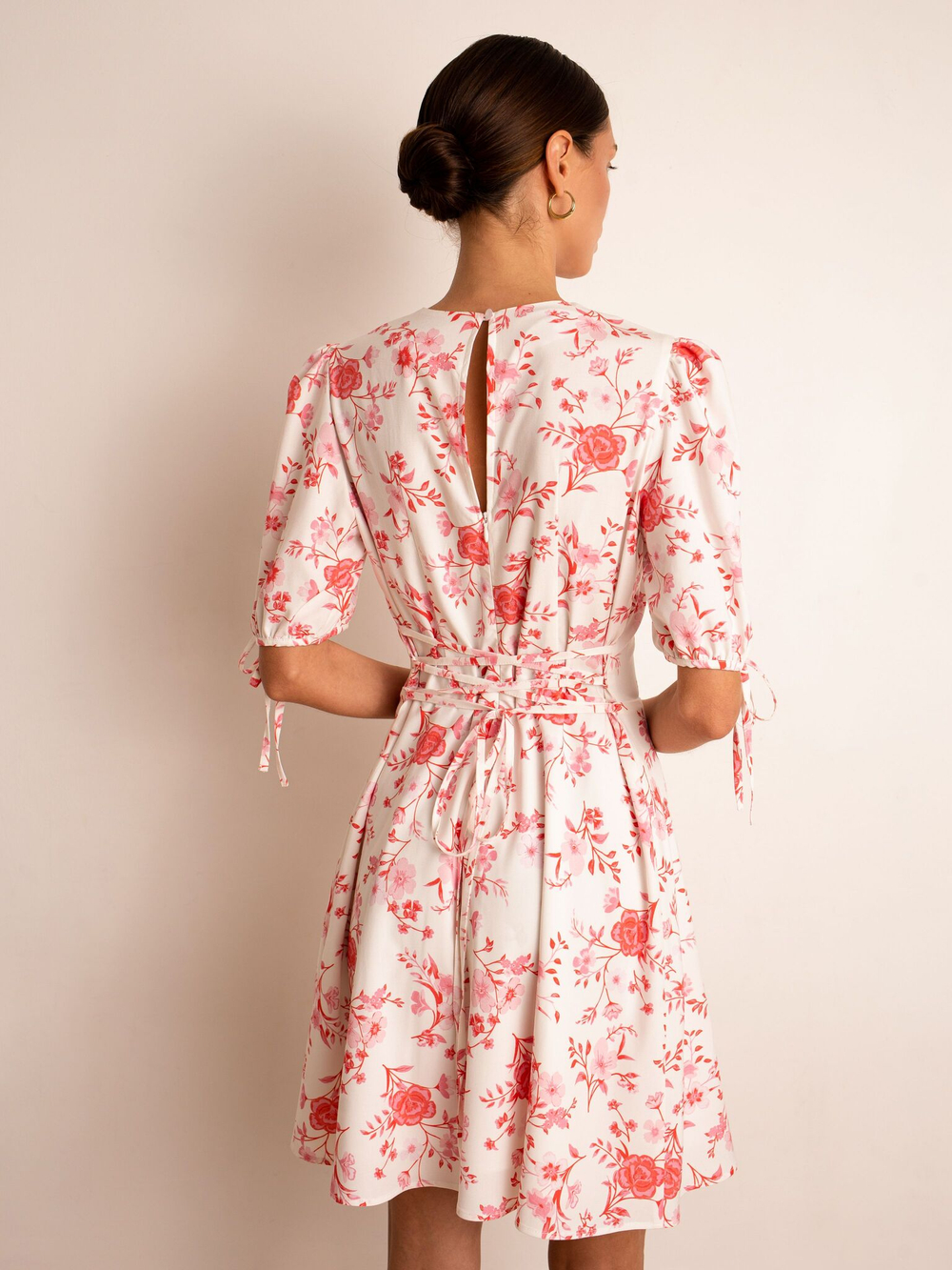 Платье "Мэган" (42 / Белый / Вискоза 100% )