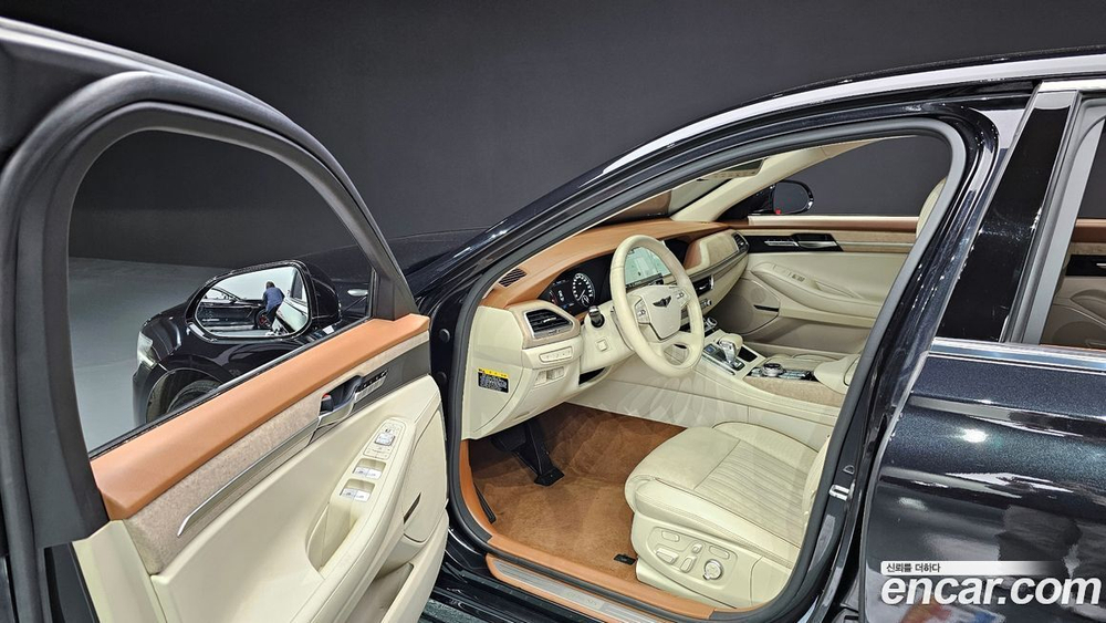 Genesis G90 3.3 T AWD (01.2021)