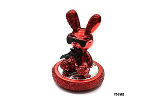 Ароматизатор-игрушка -на торпеду- ЗАЯЦ - YC-25RD красный