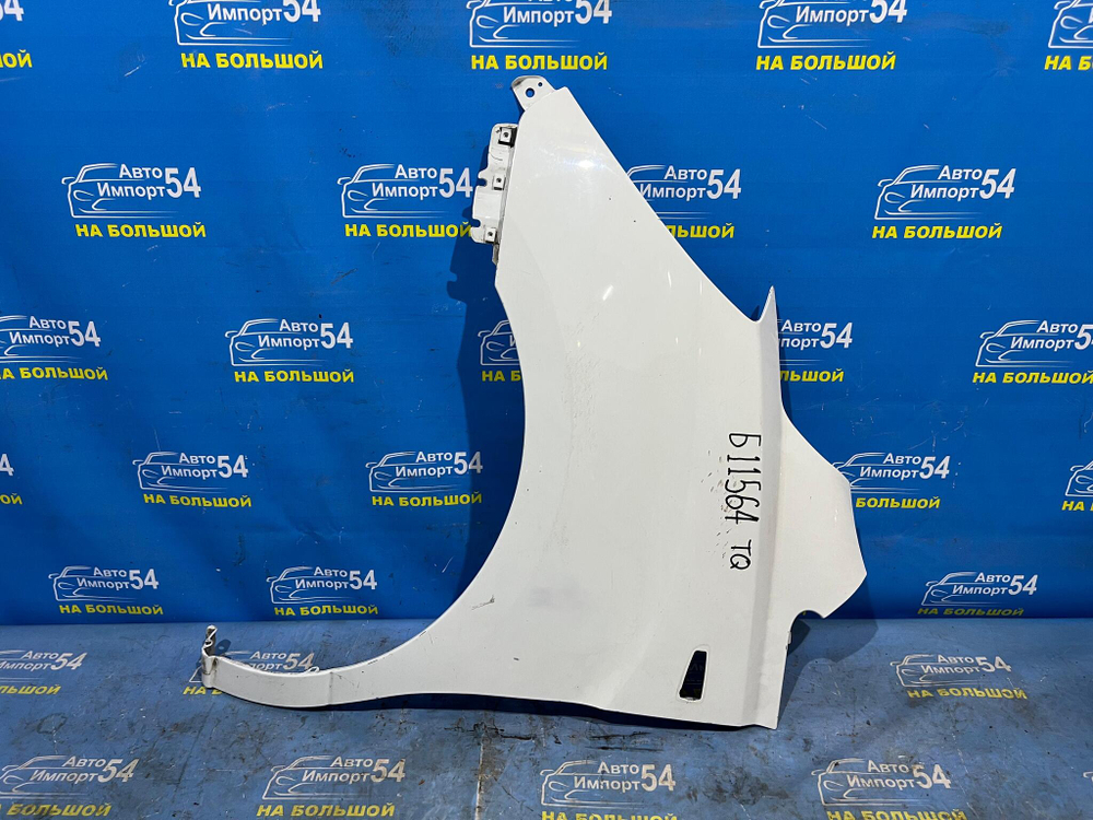 Крыло переднее левое HYUNDAI H-1 2007-2015