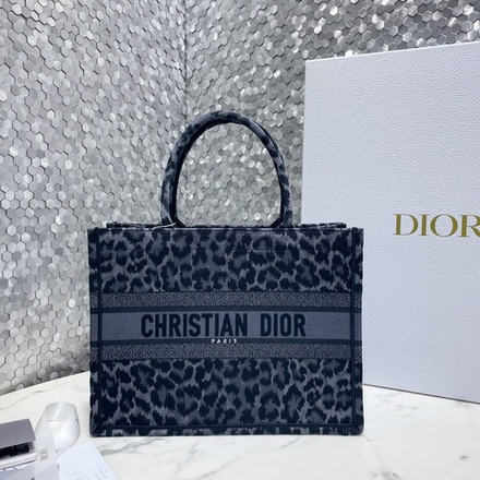 Christian Dior Book Tote 36 cm