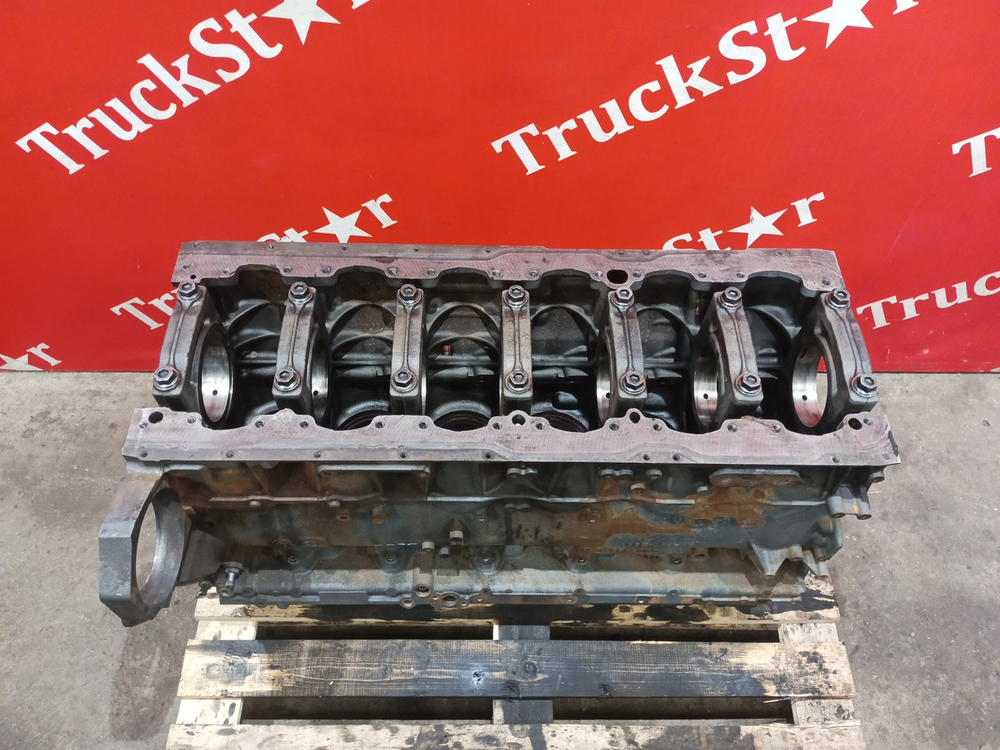 Блок цилиндров двигателя MX340U1 EURO-5 2018г.