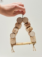 Качели для мелких птиц из дерева