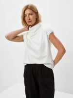 Футболка дизайнерская с цельнокроеным воротником