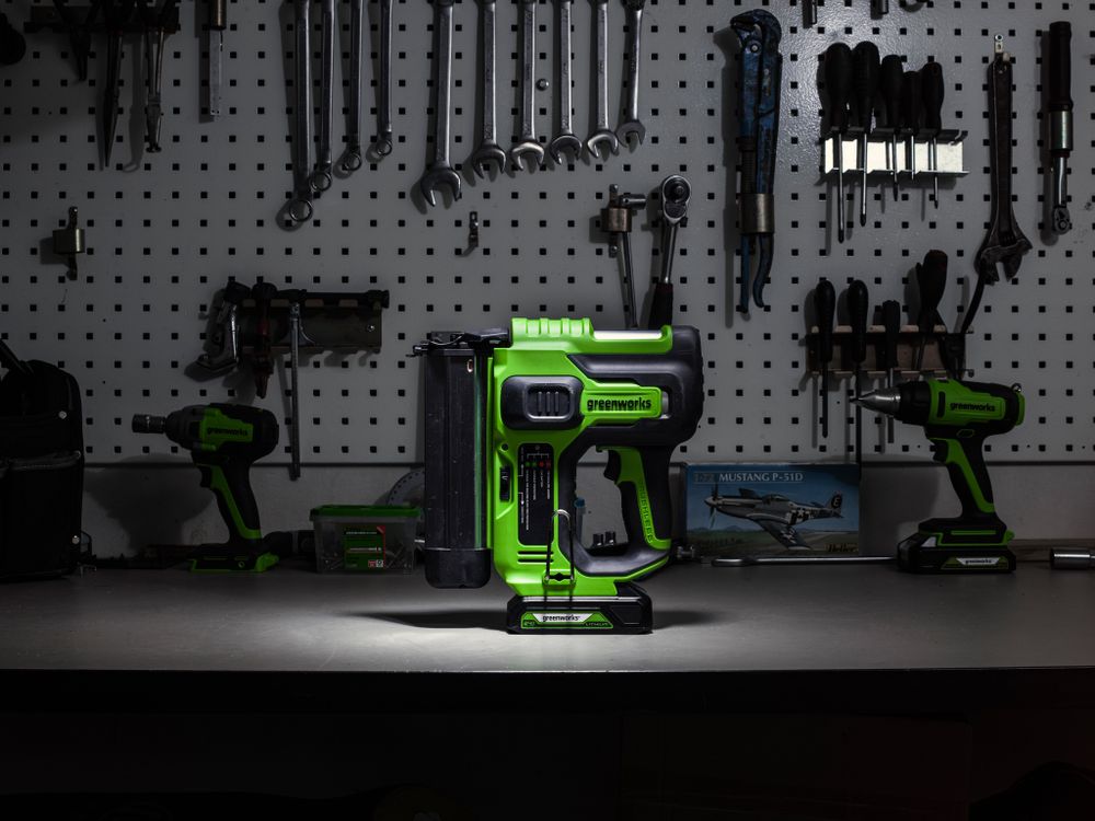 Нейлер аккумуляторный Greenworks, GD24BN, 3400707,24v, без АКБ и ЗУ