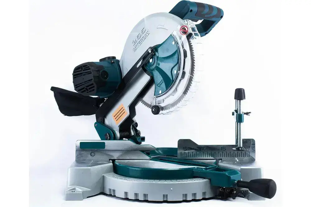 Пила торцовочная, 25,5 - диск dсм, 2000 Вт, шнур - 2 м, металл, разноцветный