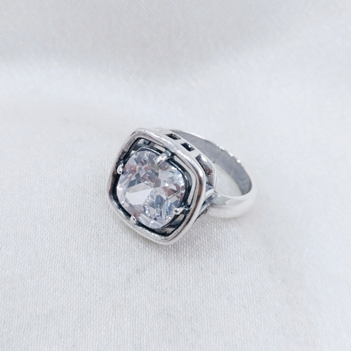 "Раджани" кольцо из коллекции "Санскрит" от Jenavi