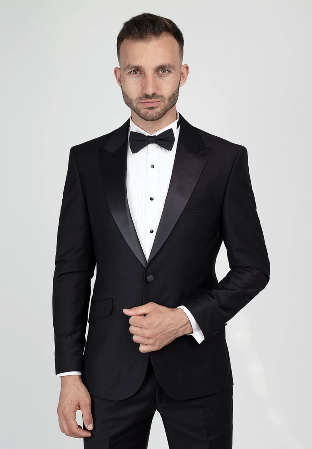 Мужской смокинг (черный) А47