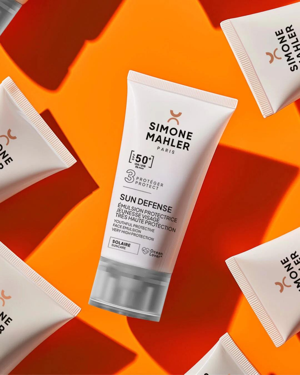 Simone Mahler Омолаживающая защитная эмульсия для лица с SPF 50+ SUN DEFENSE SPF 50+ YOUTHFUL PROTECTIVE FACE EMULSION VERY HIGH PROTECTION 50 мл