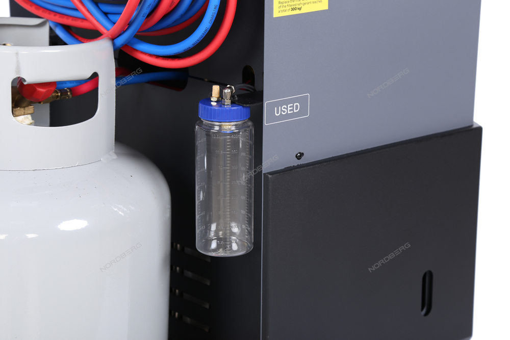 Установка автомат для заправки кондиционеров автобусов с ручным впрыском масла NORDBERG NF39
