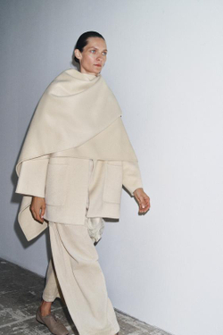 ZARA ВЕЛЬВЕТОВЫЕ БРЮКИ BARREL FIT — ZW COLLECTION, ЭКРЮ