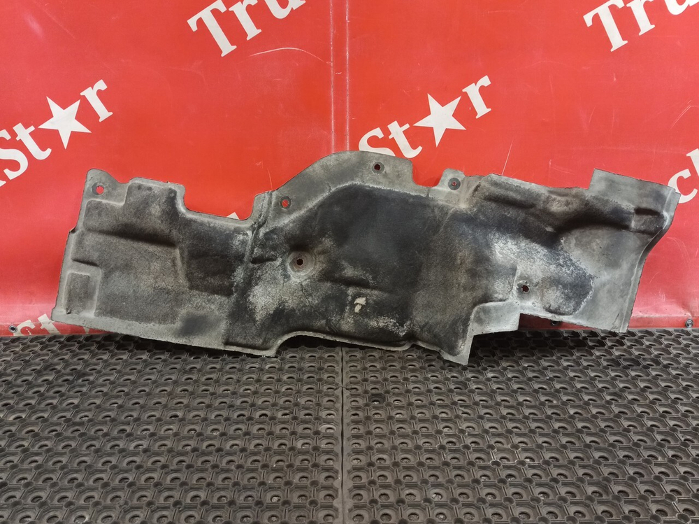 Шумоизоляция двигателя левая