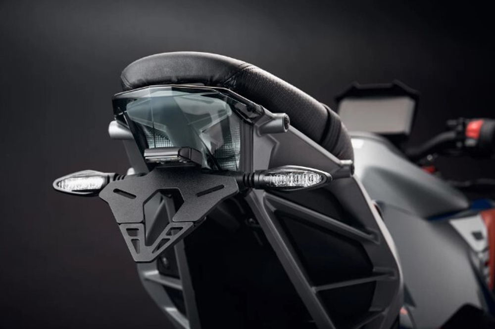 Evotech Performance Короткое крепление номерного знака KTM 390 Duke (2024+) PRN017155