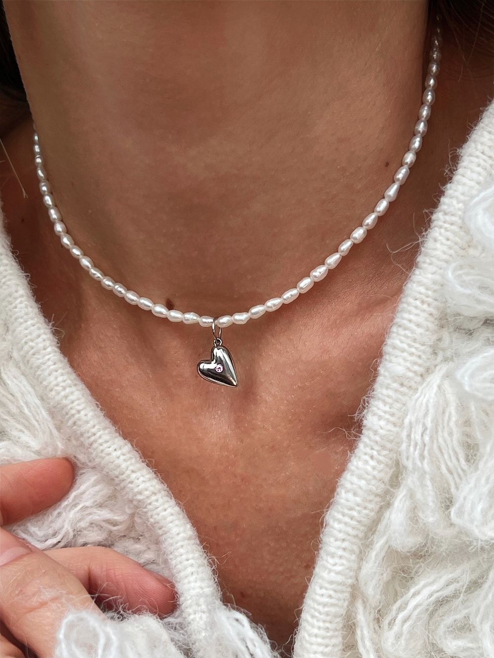 Двусторонняя подвеска Love с розовым фианитом