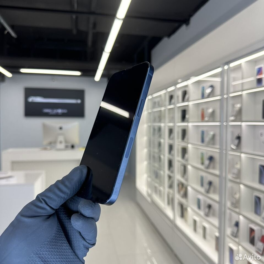 iPhone 13, 128 ГБ б/у