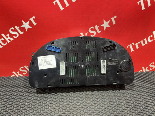 Панель (без стекла) приборов 2023г.