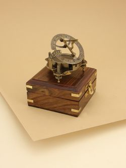 Nautical Морской компас в деревянном футляре