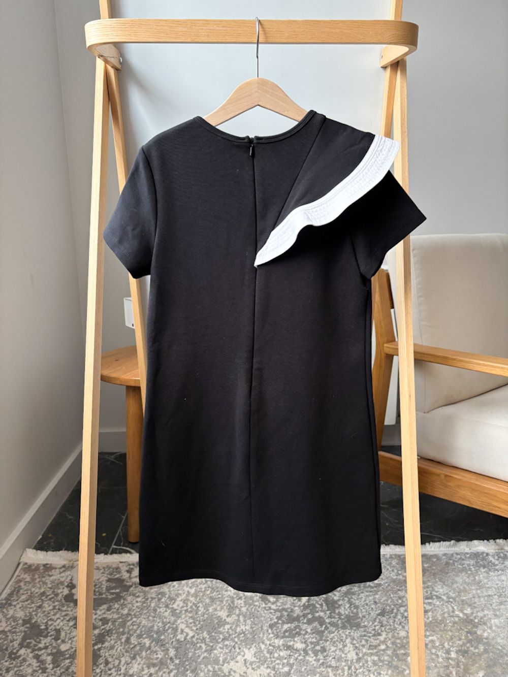 Платье Givenchy, 140